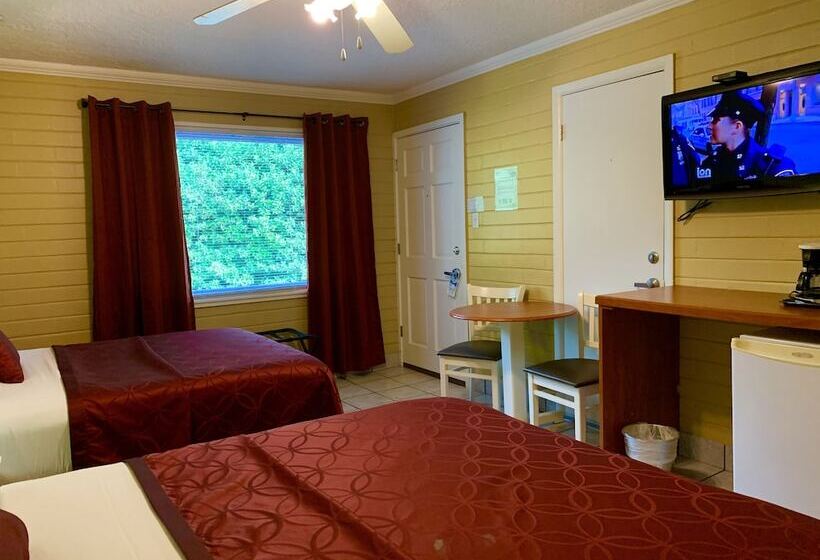 Motel Lakeside Inn And Cafe