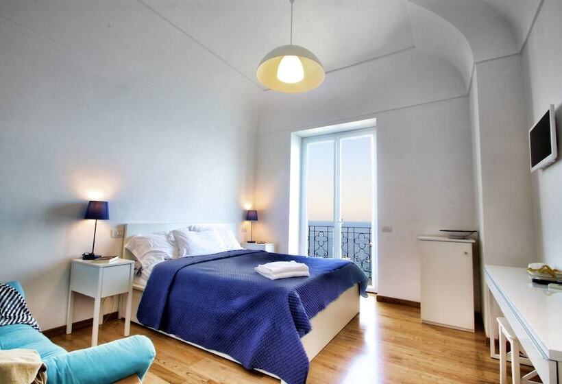 بنسيون Capri Inn