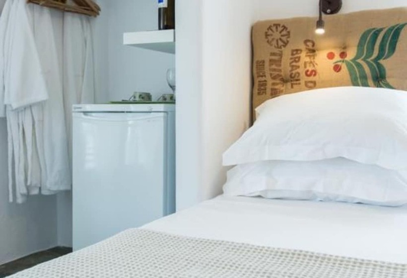 بنسيون Evi Rooms