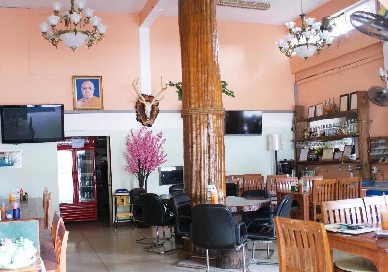 펜션 Tara B&b Kanchanaburi