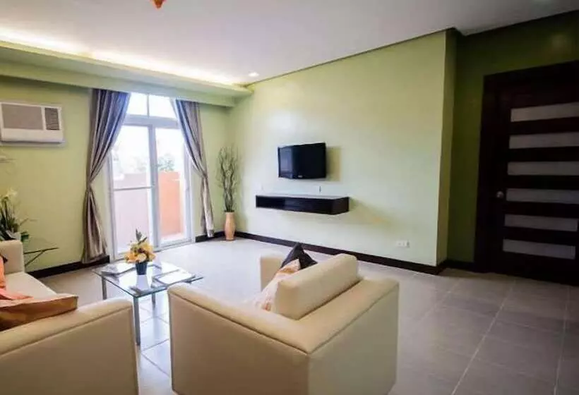 Santoni's Place