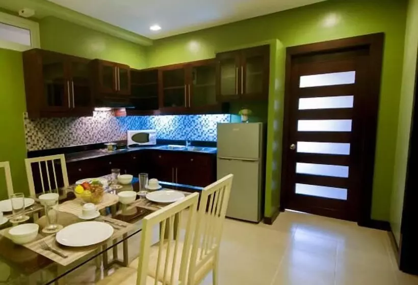 Santoni's Place