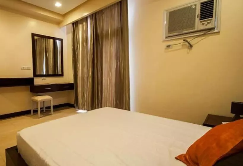 Santoni's Place