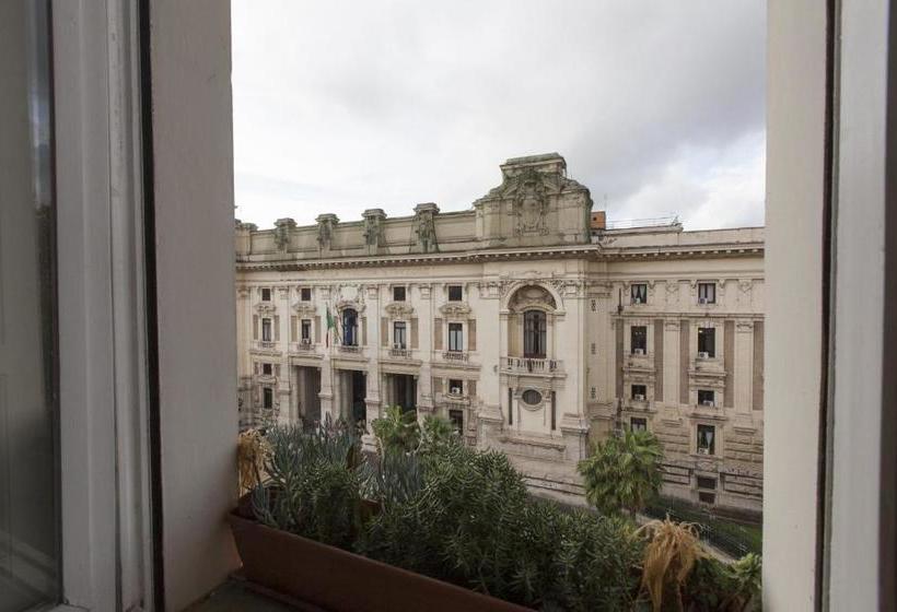 Trastevere Lux  My Extra Home