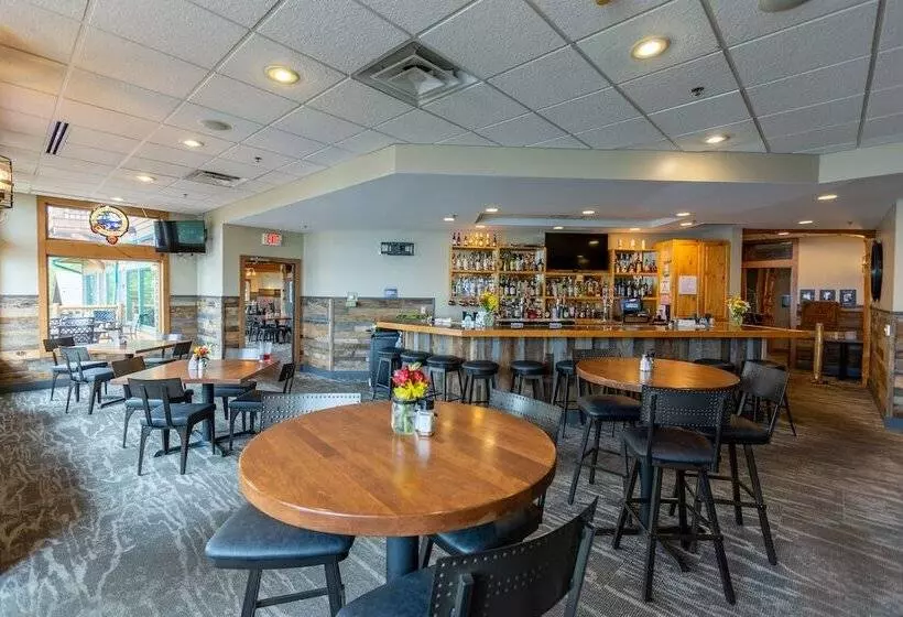 Hotelli Grand Superior Lodge