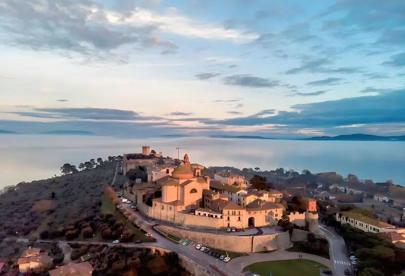 Retkeilymaja Umbria Green