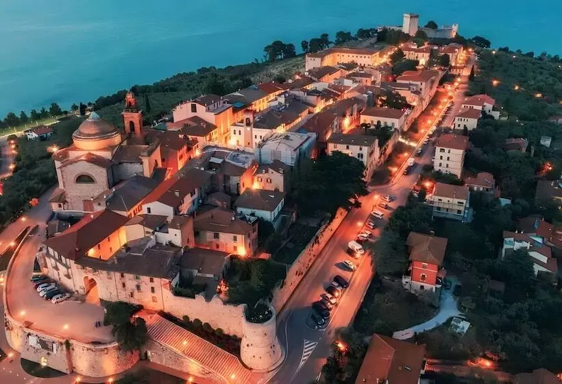 Retkeilymaja Umbria Green