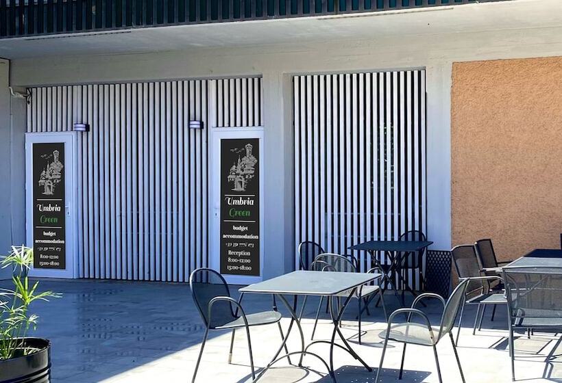 ユースホステル Umbria Green