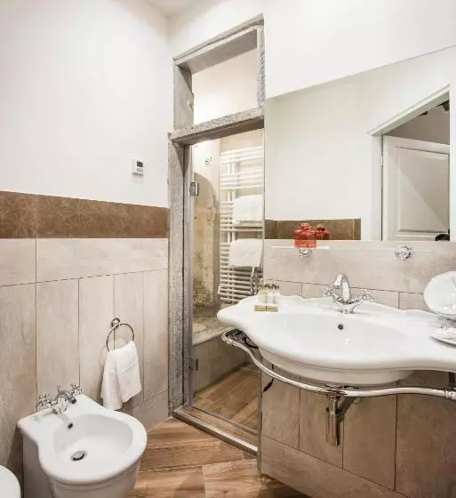 تختخواب و صبحانه Residenza Delle Arti