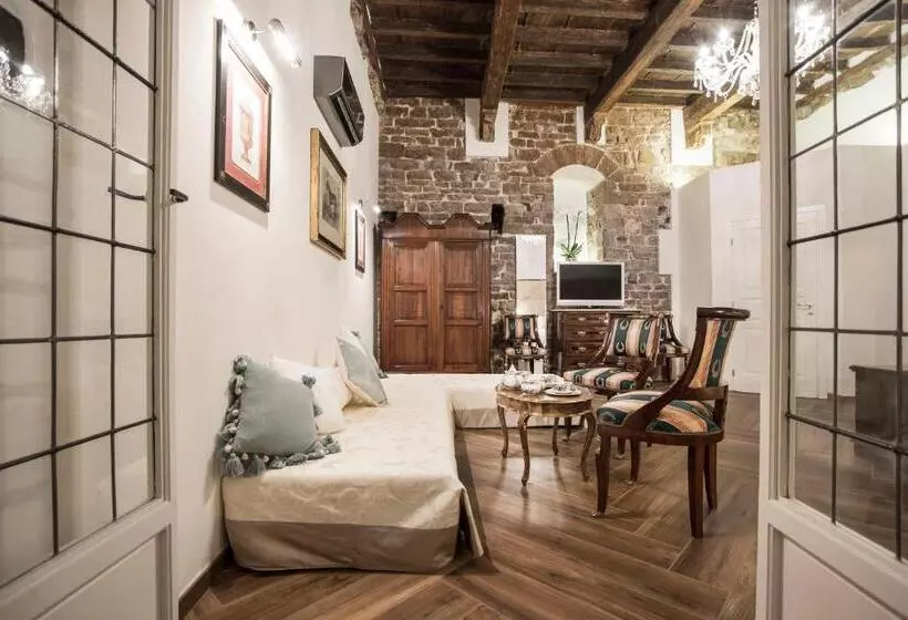 تختخواب و صبحانه Residenza Delle Arti