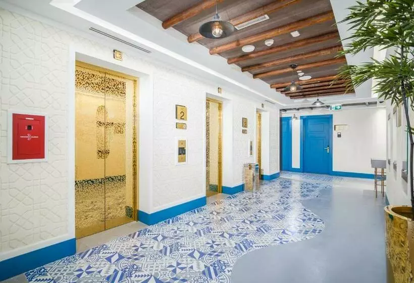 هتل Central Inn Souq Waqif