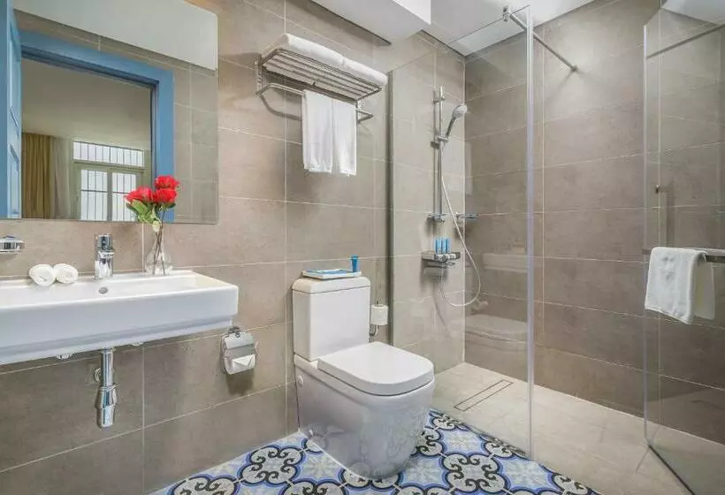 هتل Central Inn Souq Waqif