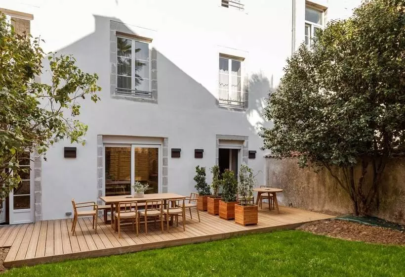 Hotelli Gogaille   Gambetta   Accès Autonome