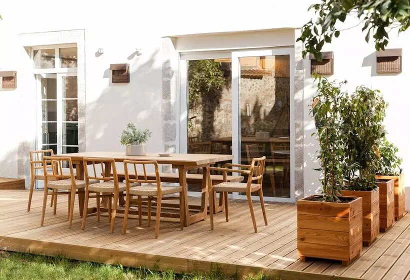 Hotelli Gogaille   Gambetta   Accès Autonome