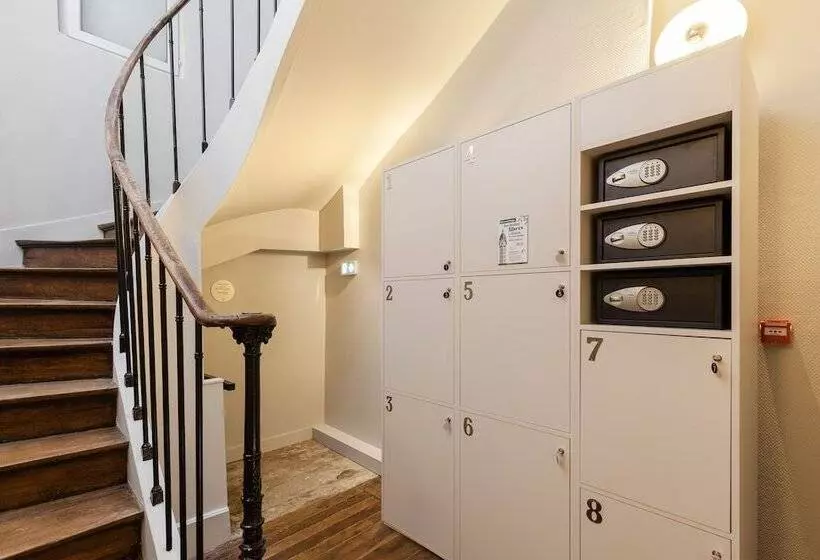 Hotelli Gogaille   Gambetta   Accès Autonome