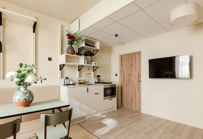 Hotelli Gogaille   Gambetta   Accès Autonome