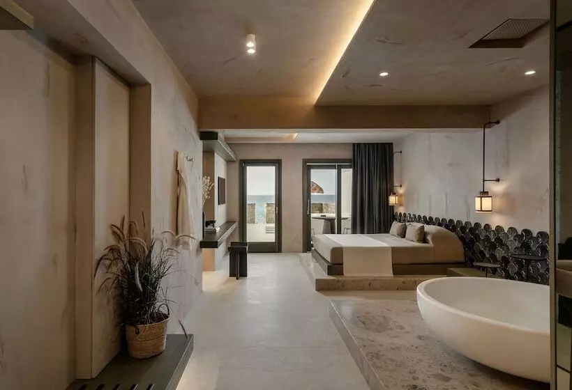 ホテル Naxos Rhyton