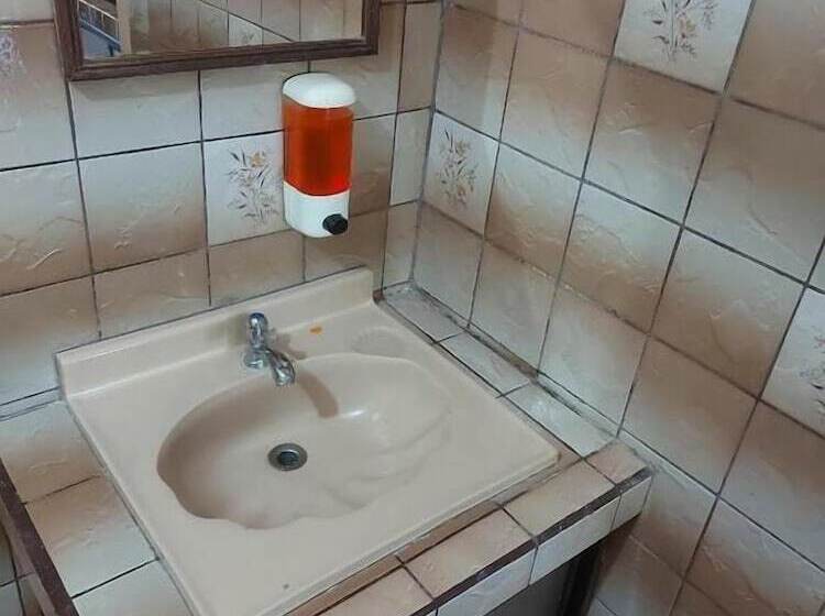 ホテル Torrre Fuerte