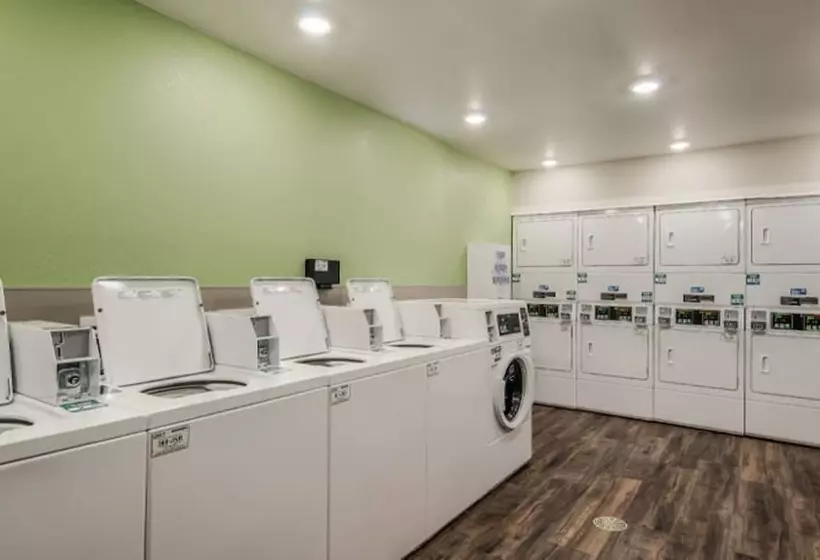 Hotelli Woodspring Suites Ashland   Richmond North