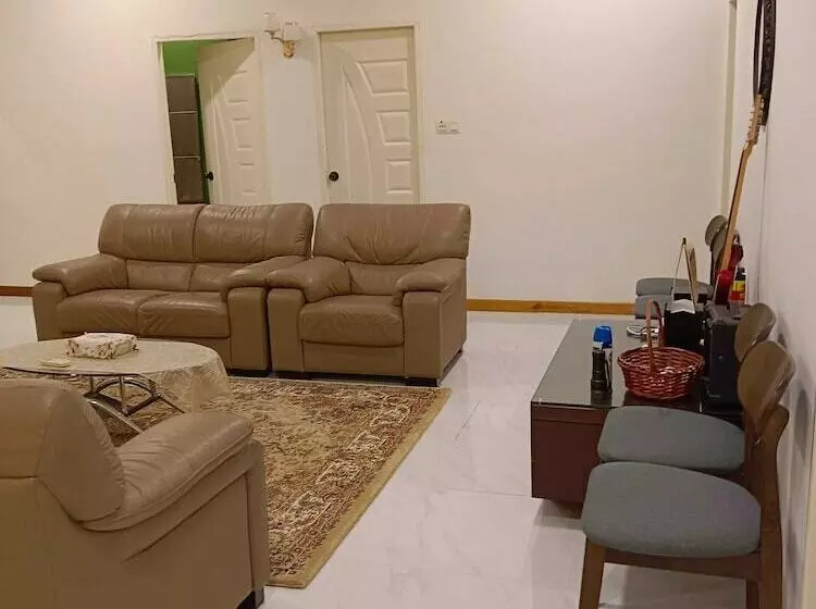 ペンション Kampung Sungai R&r,homes By Oyo Rooms