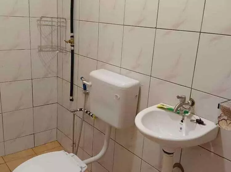 ペンション Kampung Sungai R&r,homes By Oyo Rooms