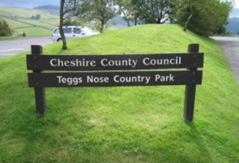 Резиденция Stunning 2 Bed House In Macclesfield Cheshire