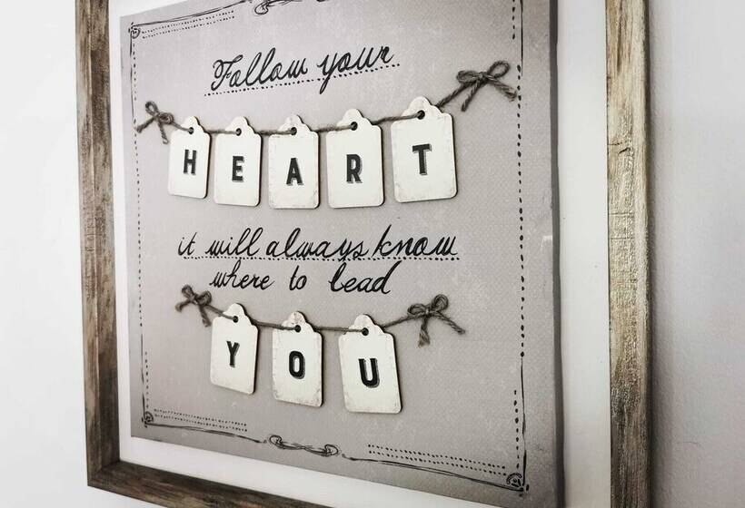 Резиденция Stunning 2 Bed House In Macclesfield Cheshire