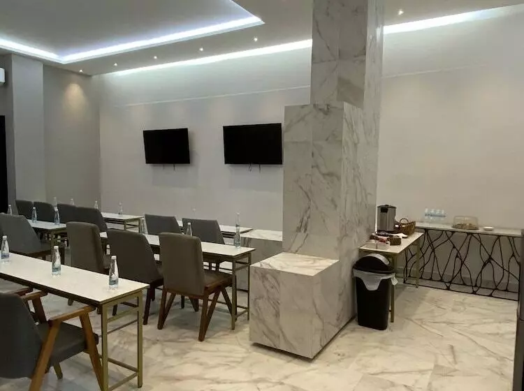 Zegen Hoteles