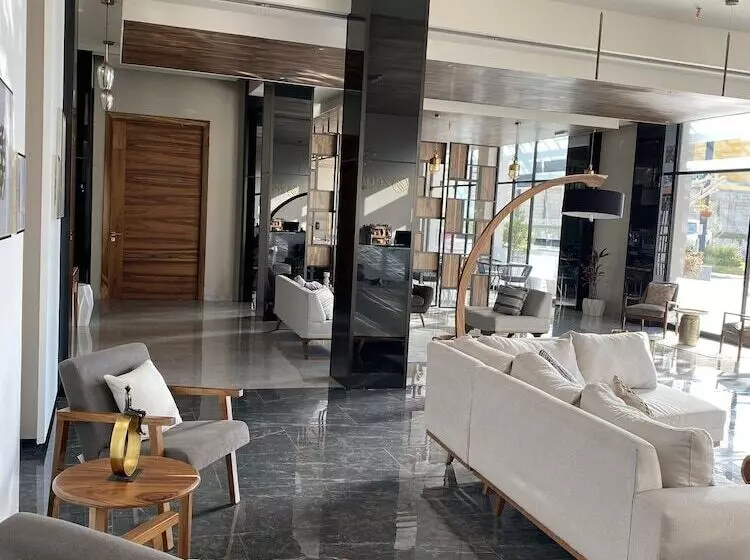 Zegen Hoteles