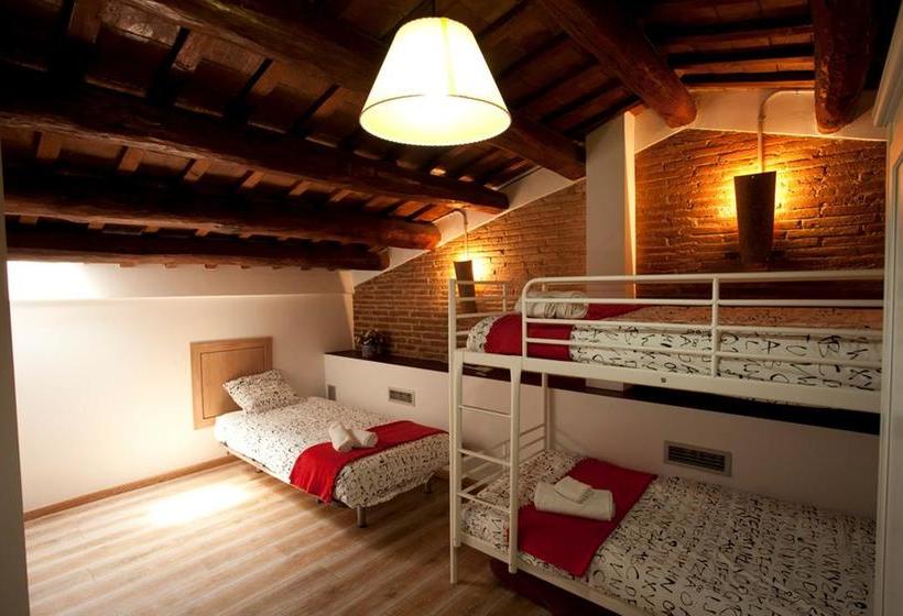 Общежитие Coroleu House Barcelona