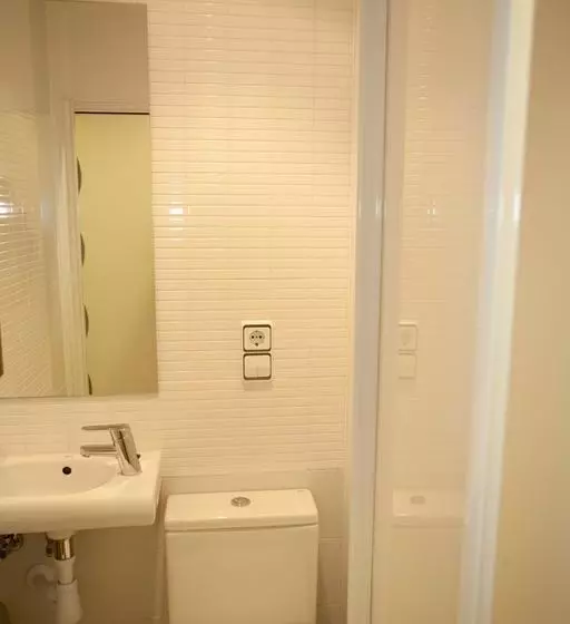 هاستل Coroleu House Barcelona