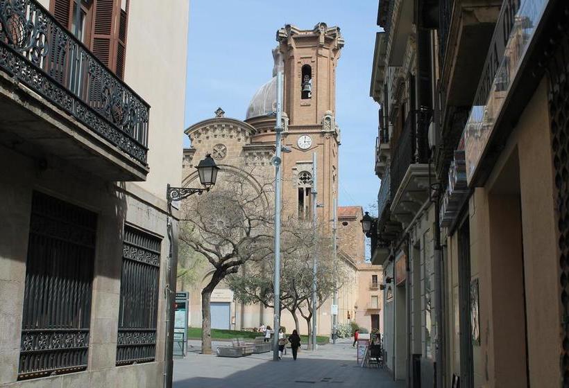 Общежитие Coroleu House Barcelona