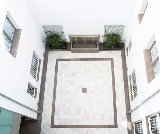 Apartamentos Campo Del Príncipe
