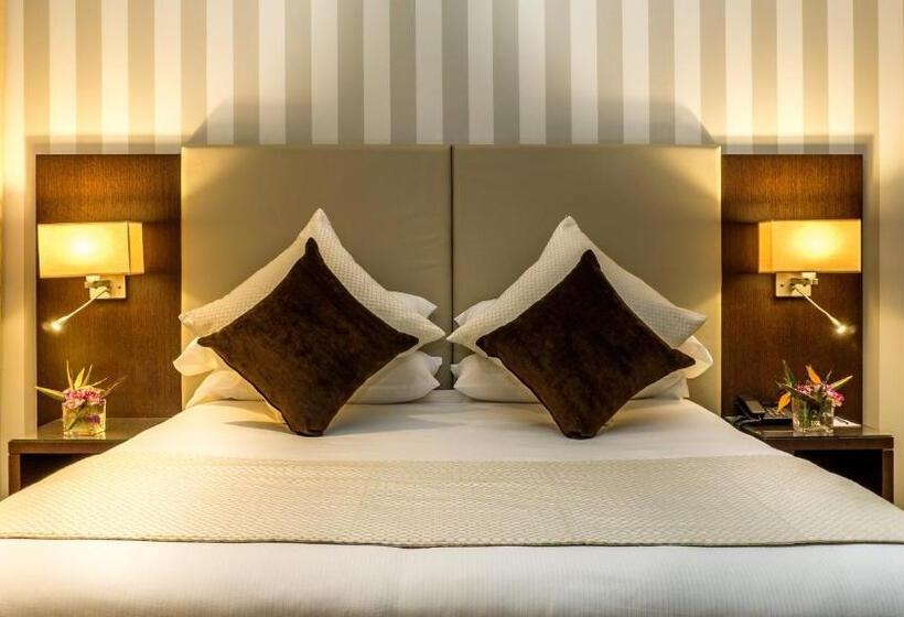 هتل Az Hôtels Zeralda