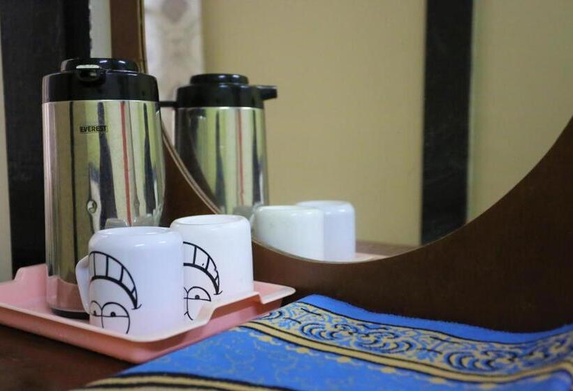 فندق Evonne Budget