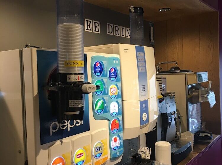 מלון כמוסות Booth Netcafe & Capsule