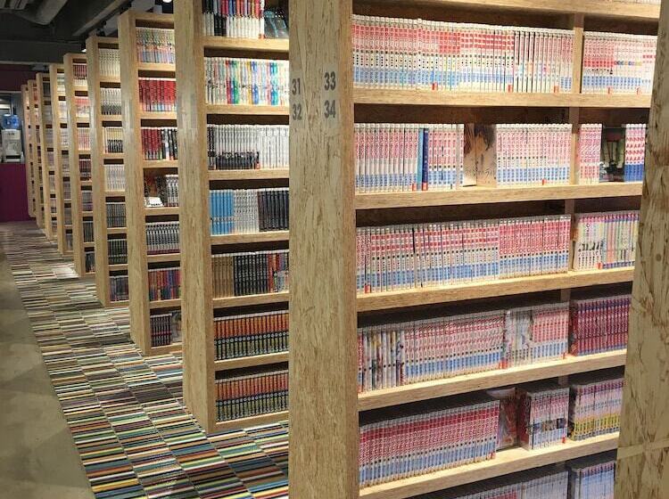 מלון כמוסות Booth Netcafe & Capsule