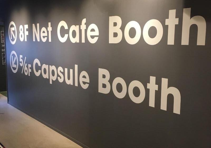 Hotel Kapsułowy Booth Netcafe & Capsule