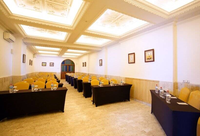 هتل D Salvatore Art & Boutique