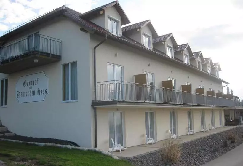 Hotelli Landgasthof Deutsches Haus Kg