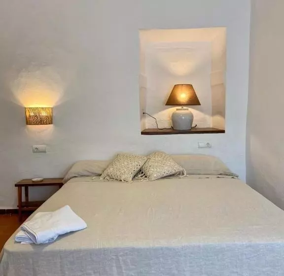 هتل Ecoturisme Mas Ribas
