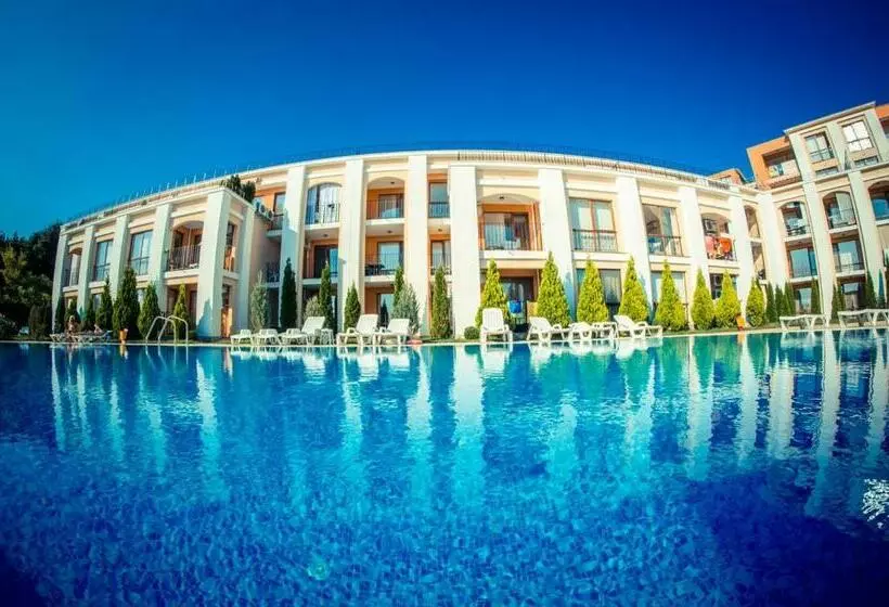 ホテル Grand Resort Imperial Fort Club