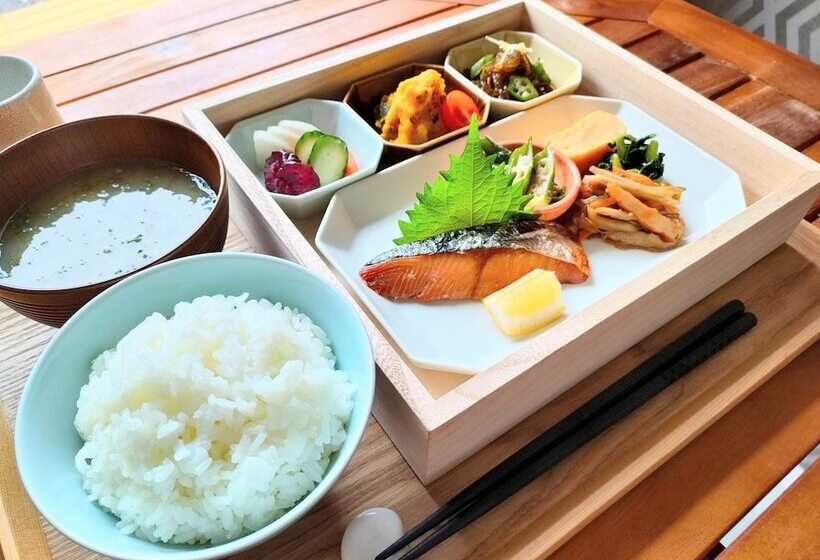 Green Rich Hotel Tosu Ekimae