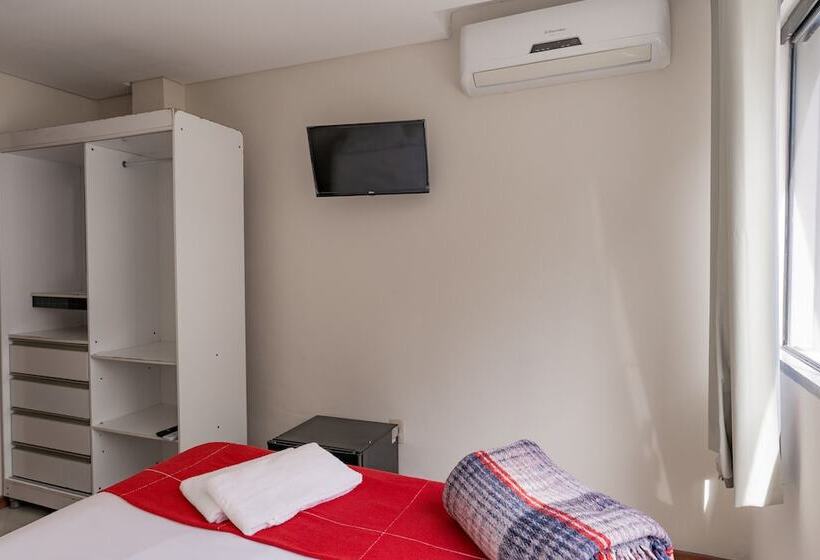 فندق Hanna Balneário