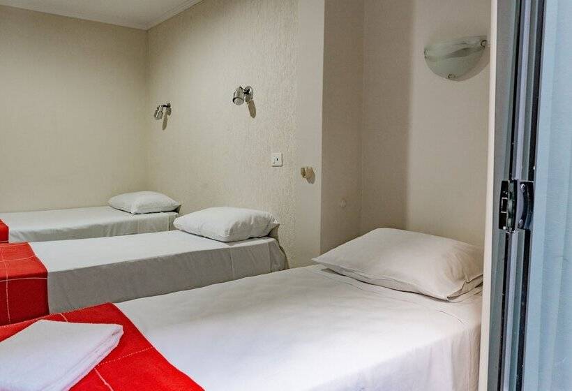 فندق Hanna Balneário