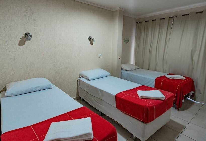 فندق Hanna Balneário