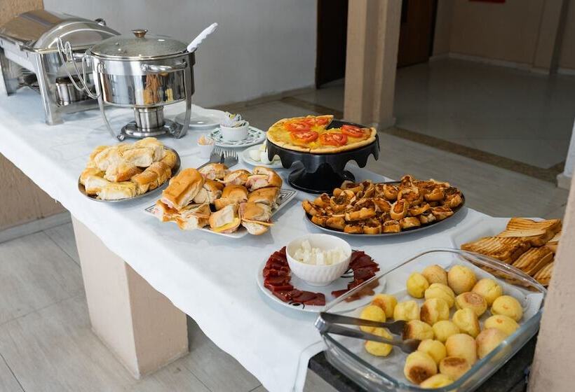 فندق Hanna Balneário