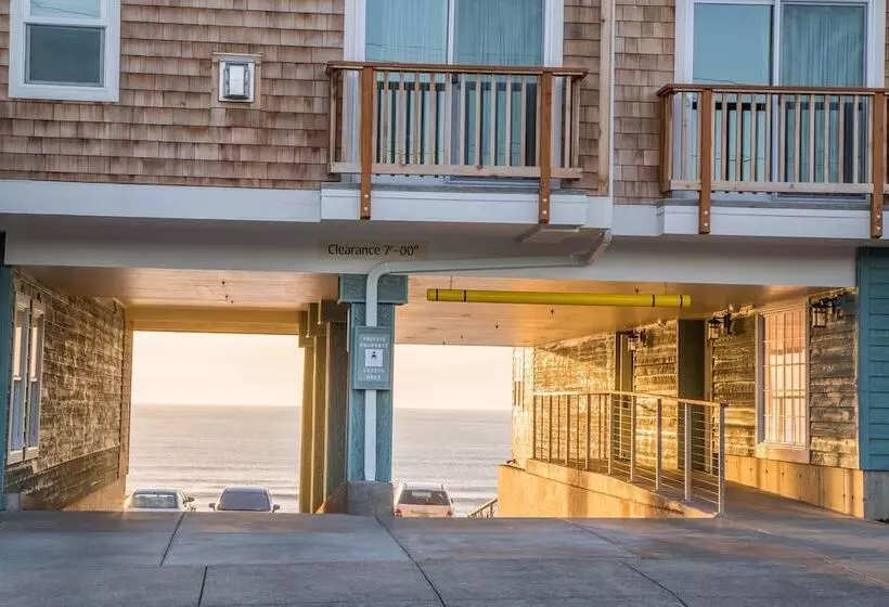 ホテル Inn At Nye Beach