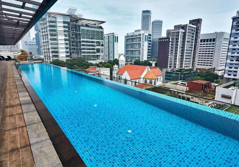 هتل Mercure Singapore Bugis