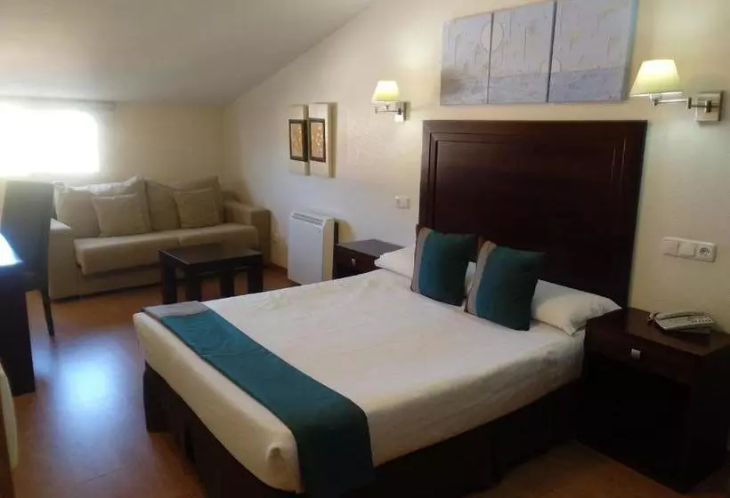 Hotelli & Spa Plaza Arriate
